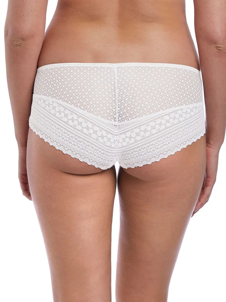 Daisy Lace Short