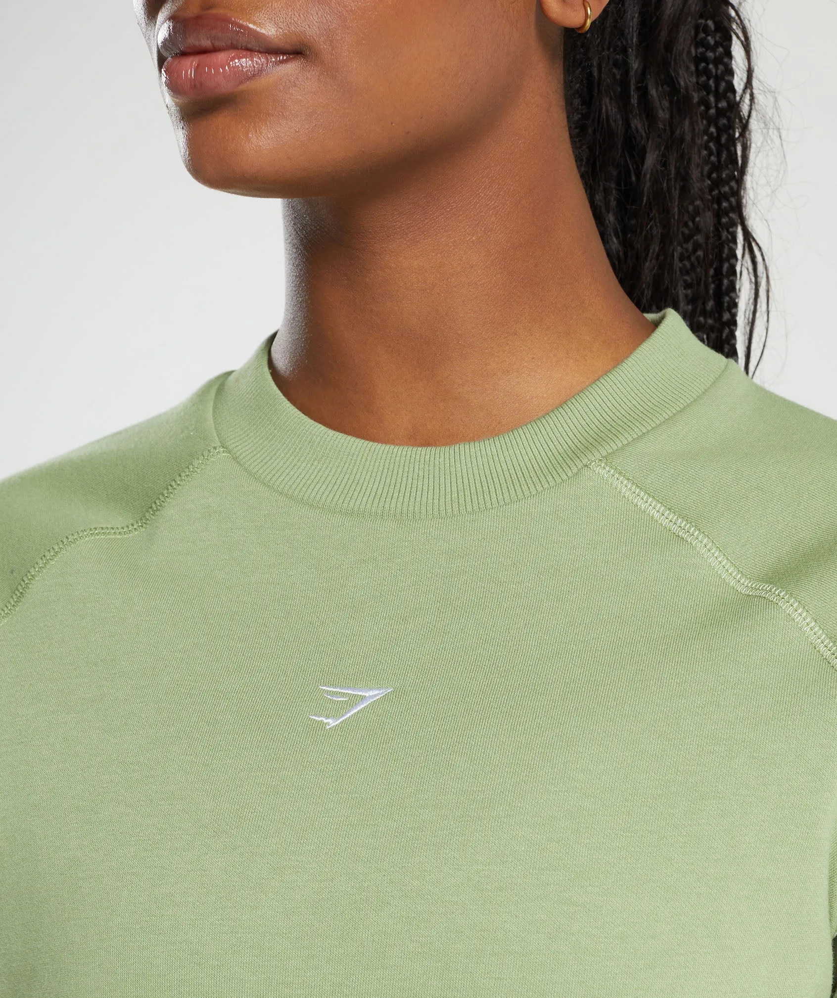 Gymshark Training Fleece Cropped Sweatshirt - Natural Sage Green